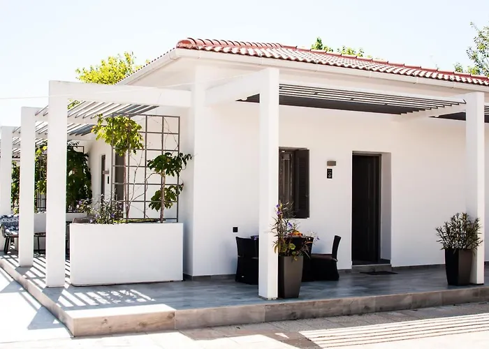 Sunny Garden Hotel